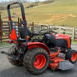 Tractores Kubota 4x4 Usados para Agricultura, Económicos y de Alta Potencia, con Entrega Rápida y Excelente Durabilidad - Product Image 2
