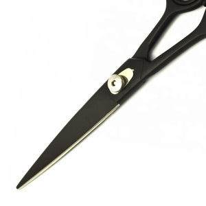 Tijeras de Peluquería Ligeras de Acero Inoxidable de 6 Pulgadas, Tijeras de Corte de Cabello con Logotipo Personalizado y Filo Afilado - Product Image 6