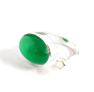 Unisex Beautiful <b>Large</b> Green Onyx Cabochon <b>Ring</b> Comfortable Smooth Fit Fine Jewelry for Everyday Wear - Product Image 2