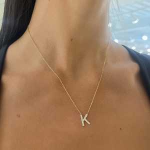 Collares con Dije Inicial de Oro Sólido de 14k, con Diamante Cultivado en Laboratorio, Cierre de Langosta, Letra del Alfabeto Personalizada, Solitario, para Uso Diario - Product Image 5