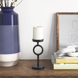 Candelabro Moderno Minimalista de Metal Negro con Base Geométrica, Portavelas Redondo de Hierro Negro Mate Contemporáneo para Mesa - Product Image 5