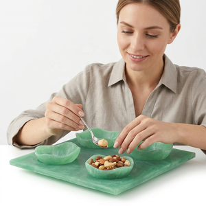 Bol en résine indienne poli à la main, design classique, écologique, élégant, compatible lave-vaisselle, empilable, pour salade, cuisine, fête - Product Image 1