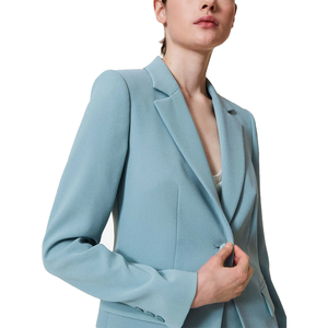 Nouvel arrivage : Ensemble de costume décontracté élégant bleu clair pour femme, style K, idéal pour le bureau et les trajets quotidiens, avec blazer et manteau style sororité - Product Image 6