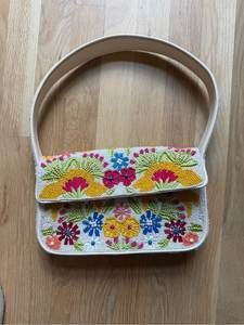 Bolso de Hombro Bordado con Cuentas para Mujer, Bolso de Hombro Bordado a Mano con Cuentas, Bolso de Mano Bordado Floral con Cuentas, Estilo Vintage - Product Image 6
