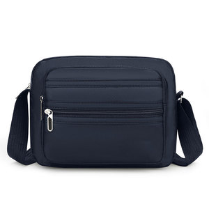 Sac bandoulière décontracté pour homme, nouveau modèle, en PU, avec logo personnalisé, multi-compartiments et fermeture éclair, idéal pour les affaires - Product Image 1