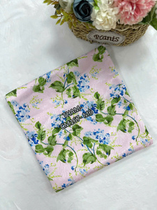 Tissu satiné 100 % polyester imprimé floral Viet Thang, respirant, léger, tissé, largeur personnalisable 150/160 cm, pour la maison - Product Image 5