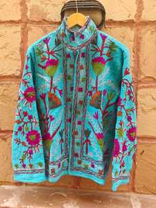 เสื้อคลุมซารองสไตล์ขายดี คุณภาพสูง ดีไซน์เนอร์แบรนด์ คอลเลคชั่นใหม่ งานแฮนด์เมด ลายดอกไม้ สำหรับผู้หญิงและผู้ชาย - Product Image 3