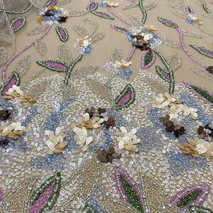 Tissu en dentelle florale 3D de luxe brodé à la main avec perles et sequins, en tulle maillé, pour robe de mariée haute couture au mètre - Product Image 1