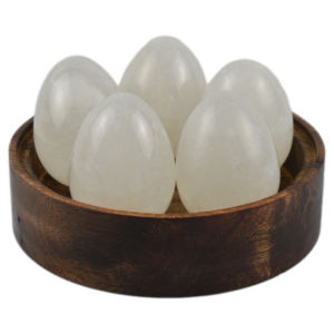 Nouvel œuf en pierre de qualité supérieure, design original, finition naturelle, idéal pour la décoration intérieure. - Product Image 1