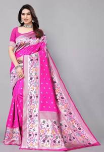 Sari de Seda Rosa con Bordado Floral, Traje Tradicional Indio para Bodas, para Mujer, Largo hasta el Suelo, Corte Regular - Product Image 1