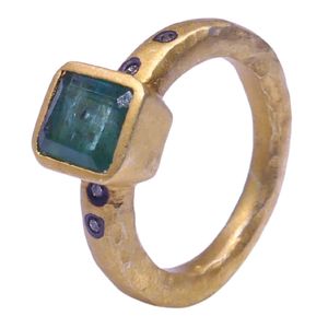 Wedding Wear 925 Sterling <b>Silver</b> Gold Plated Jewelry <b>Emerald</b> Diamond Gemstone Women Wear Classic <b>Ring</b> - Product Image 1