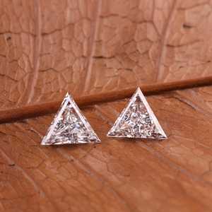Diamant CVD de laboratoire taillé en triangle scintillant, de 1,00 à 3,00 carats, poli à la main en Inde pour la fabrication de bijoux, bagues et boucles d'oreilles - Product Image 4