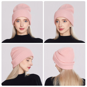 Gorro de Punto Acanalado Rosa TRAMA SPORTS APPAREL, Gorro de Invierno con Borde Reforzado, Unisex, Acrílico, Transpirable e Impermeable - Product Image 3