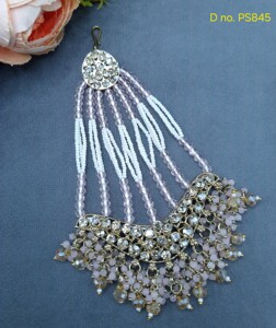 Accessoires de cheveux de créateur Pasa, coiffe latérale ornée de cristaux et de perles, bijoux ethniques indiens multicouches pour mariage. - Product Image 5