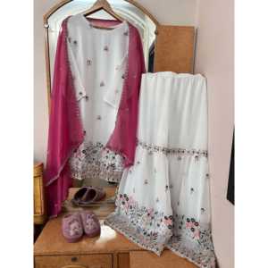 Conjunto de Top, Pantalón y Dupatta de Fiesta para Mujer de Diseñador - Product Image 6