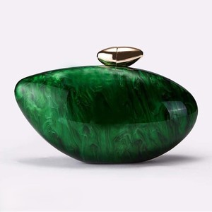 Bolsos de mano y carteras de resina epoxi con forma de huevo, metálicos, brillantes, de moda, para mujer, para fiestas y bodas, de UO - Product Image 2