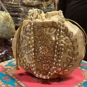 Embroidered Bollywood Indian <b>Gift</b> <b>Bag</b> for Wedding Favors Bridal Shower Henna Parties <b>Christmas</b> Halloween Diwali-Customized Color - Product Image 4