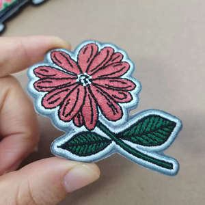 Parche Bordado en 3D con Velcro Autoadhesivo, Cintas de Gancho y Bucle Ajustables para Prendas, Cinta de Bucle Suave, Parche Bordado Personalizado - Product Image 2