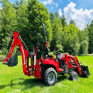 Tracteur à roues Massey Ferguson GC1723EB, sub-compact, 4x4, 45 CV, transmission par engrenages, pompe de rétrocaveuse, moteur, boîte de vitesses, machine agricole polyvalente - Product Image 3