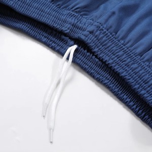 Uniforme de Fútbol de Primera Calidad para Hombre con Logotipo Personalizado, Color Sólido, Tela 100% Poliéster Transpirable, Disponible en Todos los Colores - Product Image 4