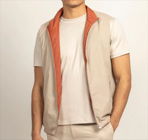 Gilet chauffant en polaire brodé avec logo pour homme, gilet de tir respirant en polaire sans manches avec poches zippées - Product Image 2