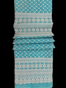 Tissu en coton Schiffli bleu ciel de qualité supérieure – Bordure florale complexe et broderie Buti en losanges – Coton respirant - Product Image 2