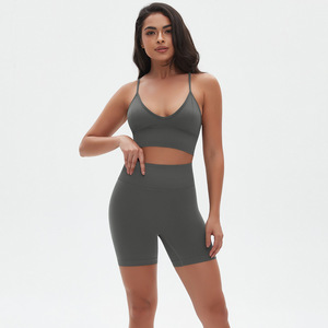 Conjunto Deportivo para Mujer, Top Elástico y Pantalones Cortos de Cintura Alta, Ropa Deportiva para Entrenamiento y Ejercicio - Product Image 1