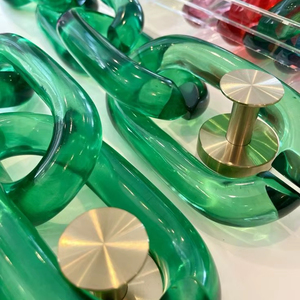 Chaîne murale décorative en résine, faite à la main, de qualité supérieure, au design unique, avec maillons en résine, article décoratif pour la pièce, articles les plus adorables - Product Image 1