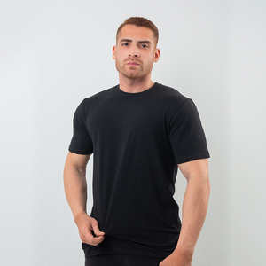 เสื้อยืดเจอร์ซีย์ผู้ชายแบบเรียบ สีพื้น ผ้าฝ้าย 100% น้ำหนัก 180 กรัม ทรงโอเวอร์ไซส์ แขนสั้น คอกลม ระบายอากาศได้ดี แห้งเร็ว เป็นมิตรต่อสิ่งแวดล้อม - Product Image 2