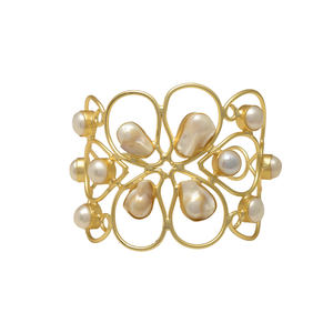 กำไลข้อมือทองเหลืองชุบทอง 22 กะรัต ดีไซน์วินเทจสวยงาม ประดับมุกน้ำจืดทรงไม่สมมาตร ทำด้วยมือ ร้อยด้วยลวดทองเหลือง ปรับขนาดได้ - Product Image 1