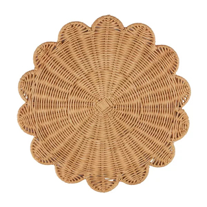 Scalloped <b>Placemat</b> Natural Handmade Wicker <b>Table</b> Mat Sustainable Wholesale <b>Dining</b> <b>Table</b> Decor Charger Plate Bulk OEM B2B - Product Image 1