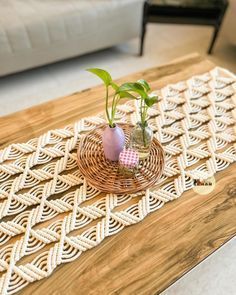 Chemin de table décoratif bohème en tricot, tissé à la main en coton et dentelle, centre de table de luxe pour mariage, fête, restaurant, écologique - Product Image 5