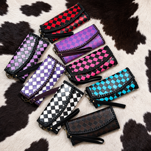 Personalized Tooled Genuine Leather <b>Wristlet</b> Wallet for Women Checkered Pattern Large Capacity Clutch Credit Card Holder Wallets - Product Image 4