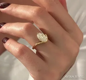 Anillo de Compromiso Avira Jewels con Moissanita de 1CT, Corte Ovalado, Claridad VVS1/VS1, Plata, Blanco/Amarillo/Oro Rosa, para Mujer, Boda, Novia - Product Image 4