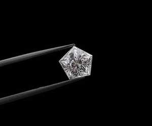 Diamant de laboratoire de 2,00 carats, certifié IGI, taille pentagonale, couleur E, clarté VVS-VS, diamant non monté pour bague de fiançailles - Product Image 6