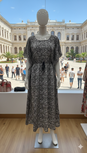 Elegante Kaftán Georgette Maxi Islámico de Lujo, Salwar Fluido de Manga Corta, Vestido Línea A con Detalle de Lazo en la Cintura, Ligero y Transpirable para Verano - Product Image 3