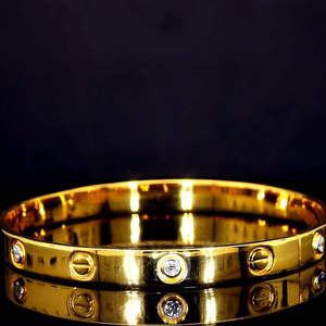 Bracelet en or exquis pour femme avec diamant synthétique brillant rond cultivé en laboratoire, plaqué or, bijoux de luxe pour célébration - Product Image 3