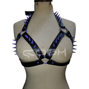 Arnés de cuero negro con púas moradas - Product Image 1