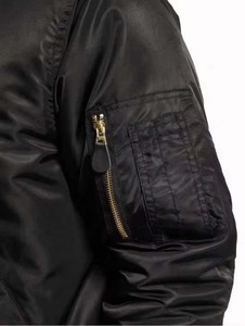Blouson aviateur pour homme, dernier design, logo personnalisé, fermeture éclair sur le devant, nylon imperméable et coupe-vent. - Product Image 5