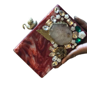 Bolso de Noche de Resina con Apariencia de Mármol Ecológico de Lujo 2020, Bolso de Mano para Fiesta con Pedrería, por MULTI CRAFT - Product Image 2