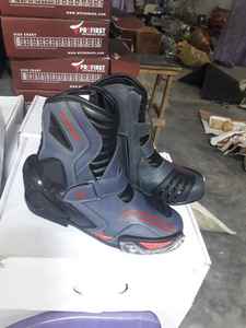 Botas de Motocicleta de Cuero Personalizadas Elite, Calzado de Conducción de Grado Profesional con Soporte de Tobillo, Protección Contra Impactos y Comodidad para Viajes - Product Image 3