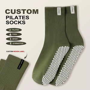 <b>Custom</b> Pilates <b>Socks</b> Ankle Length Anti-Slip <b>Grip</b> Dot Panel Men's Knitted 100% Cotton Quick Dry Sport <b>Socks</b> Woven Logo Label - Product Image 3