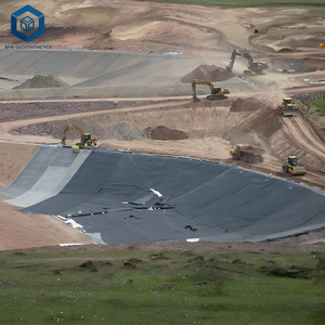 Bâche en PEHD 1,5 mm pour la couverture des décharges et les projets de confinement - Product Image 4