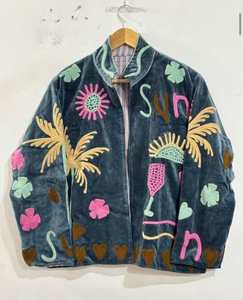 Chaqueta de terciopelo y algodón para mujer, color carbón, con bordado Suzani, hecha a mano, con motivos de palma, sol, corazón y flores, estilo bohemio étnico, abrigo de invierno, venta al por mayor - Product Image 1