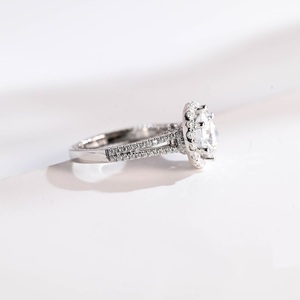 Anillo de Doble Banda con Halo Pavé y Diamante Solitario de Corte Redondo Cultivado en Laboratorio para Mujer, Oro Blanco de 10K, Regalo de Promesa de Boda para Enamorados - Product Image 6