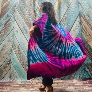 Dernier design Taille unique Kimono avec ceinture Beau Kimono avec tissu rayonne Fait à la main Tie Dye Design Femmes Kimono Robe - Product Image 5