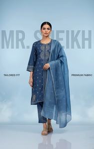 Shalwar Kameez en coton brodé pour femmes, tendance été, 3 pièces, prêt-à-porter, grandes tailles, très demandé. - Product Image 4