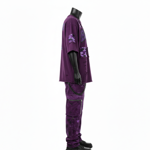 T-shirt ample pour femme en jersey de coton premium, violet, 320 GSM, pantalon cargo en molleton avec appliqué camouflage, logo brodé, ensembles pour femmes - Product Image 3