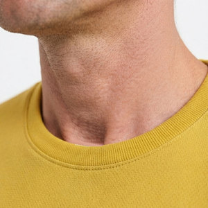 เสื้อยืดออกกำลังกายผู้ชายสีเหลืองสดใส ไซส์ใหญ่ สไตล์วินเทจ ใส่ได้ทั้งในและนอกบ้าน ราคาประหยัด พร้อมบรรจุภัณฑ์ที่ปรับแต่งได้ - Product Image 6