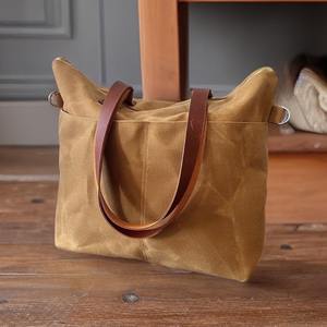 Bolso Tote de Lona Encerada con Correa de Cuero y Cremallera, Bolso de Hombro Vintage Casual para Viajes y Compras - Product Image 1